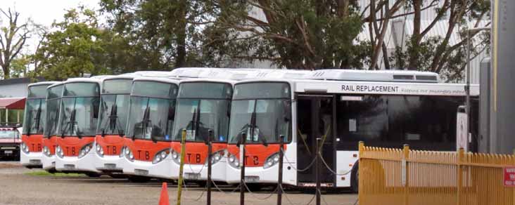 T2B Mercedes O405NH Volgren CR225L 167 150 162 165 174 - 171